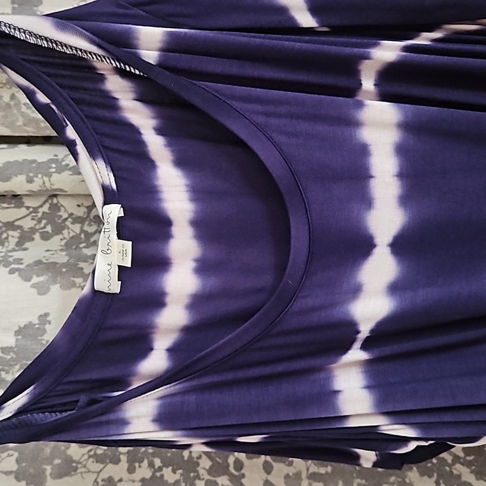 Short sleeve dress shirt or casual